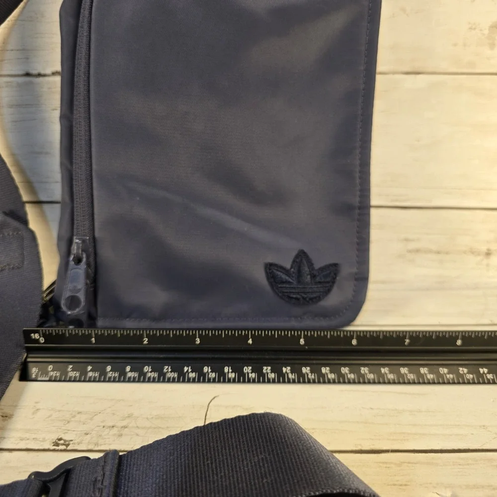 Adidas Originals Navy Blue Festival Crossbody Bag Trefoil Logo Messenger GV3422